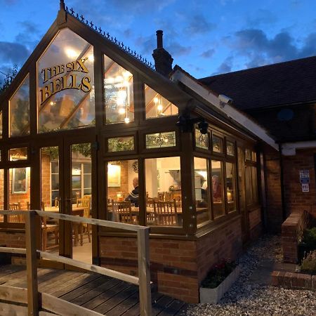 Beenham The Six Bells酒店 外观 照片